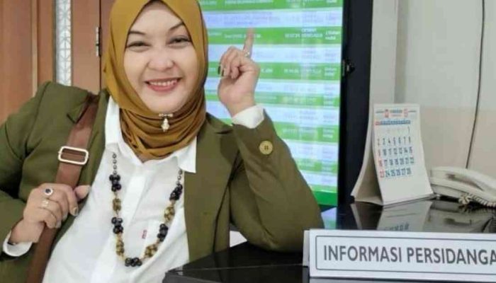Pengacara Cantik asal Sidoarjo ini Bicara Tantangan